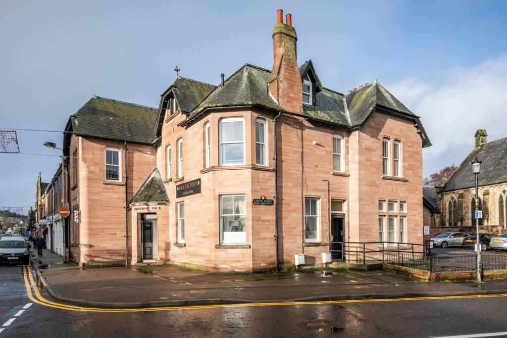 Castlebank House Flats, Dingwall Exteriör bild